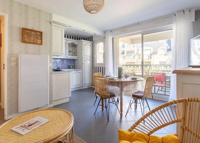 Montaigu By Interhome Apartamento Cabourg