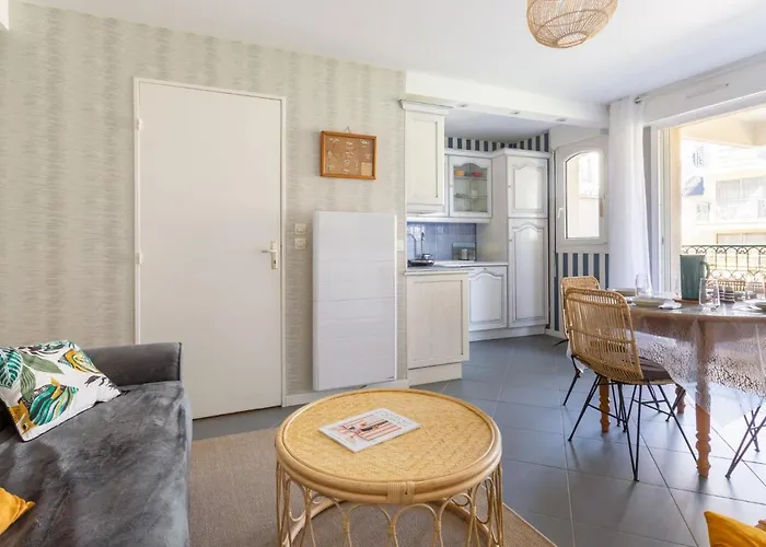 Montaigu By Interhome * Cabourg